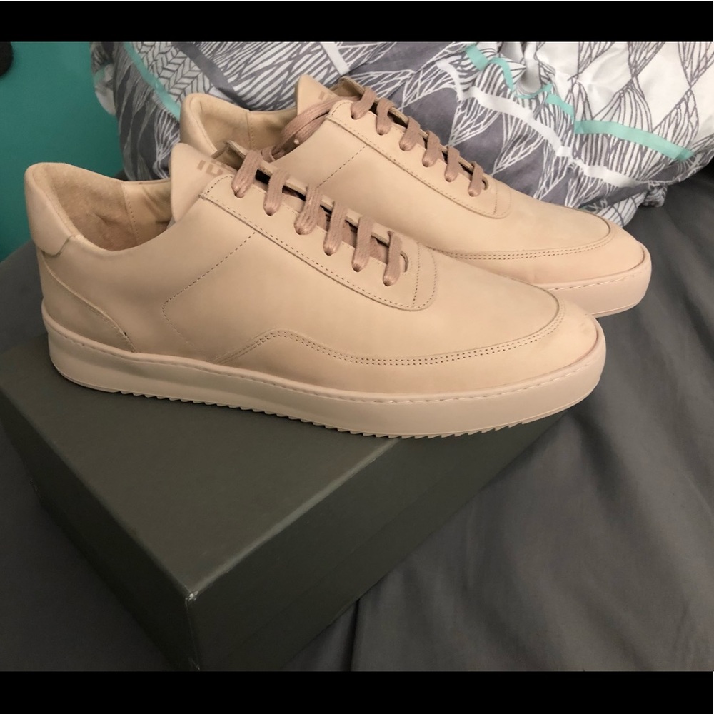 Filling Pieces shoes